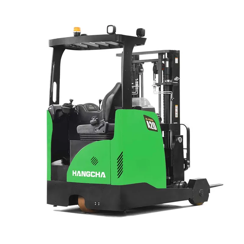 1.2-2.0t A Series Reach Truck image 1 of 4