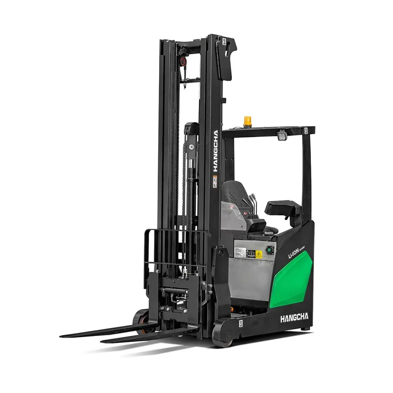 1.0-1.2t XC Series Reach Truck with Lithium Power image 1 of 6